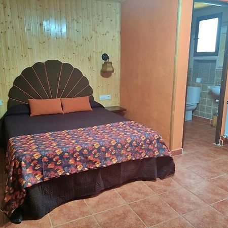 Pensjonat Casa Conesa II Tronchon Zewnętrze zdjęcie