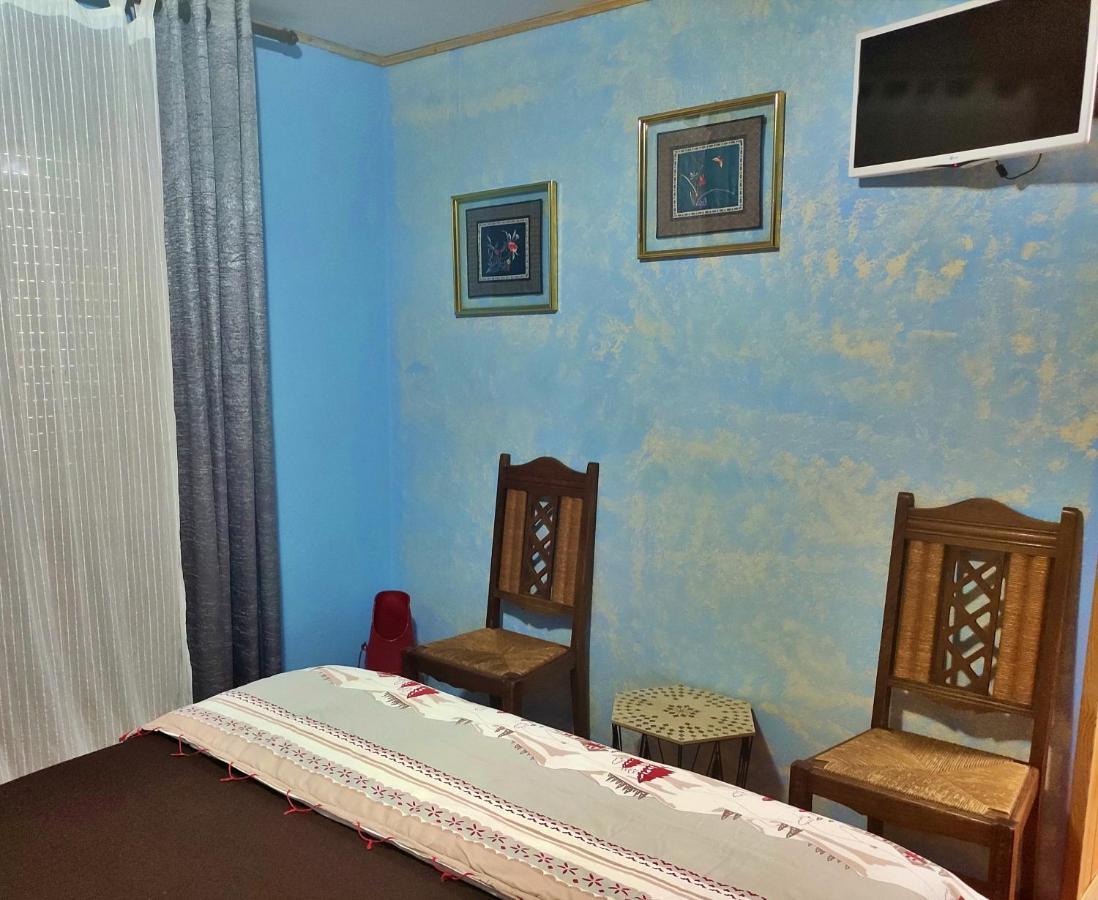 Pensjonat Casa Conesa II Tronchon Zewnętrze zdjęcie